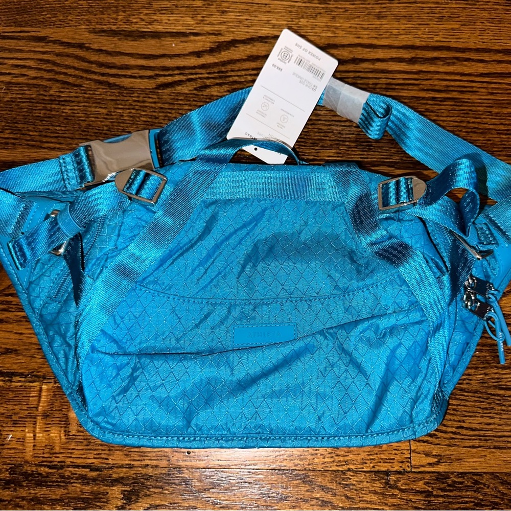 NWT athleta excursion large belt bag